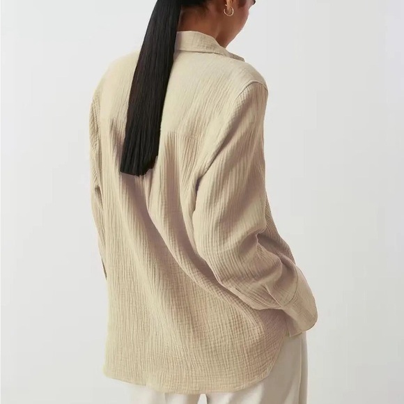 Textured Collared Neck Long Sleeve Shirt - Picture 3 of 12